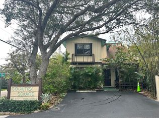 690 NE 1st St #167, Dania, FL 33004
