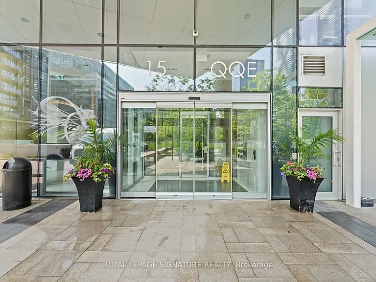 15 Queens Quay E #3305 — Photo 2