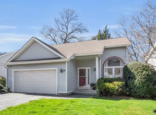 53 Weatherstone Dr #53, Worcester, MA 01604