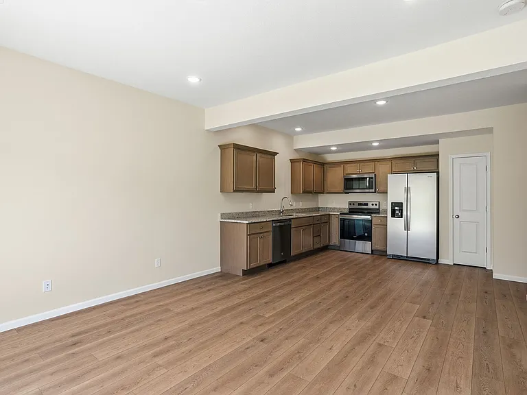 5113 Silver Mill Dr — Photo 5