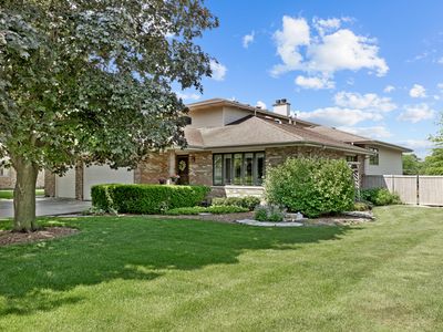 590 Vail Dr, Frankfort, IL, 60423