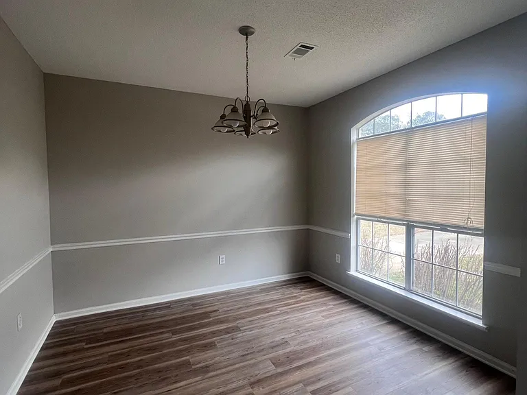 124 Parklane Pl — Photo 9