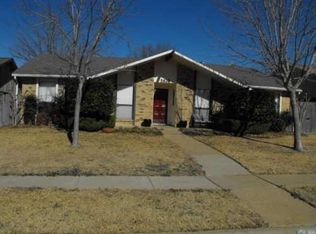 5636 Tyler St, The Colony, TX 75056