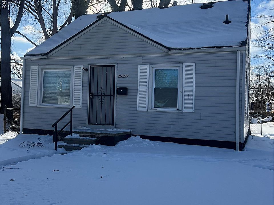 1st image of 26159 Stanford St