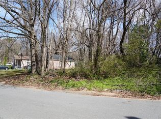 1 Glenbrook Dr #72, Winston Salem, NC 27101