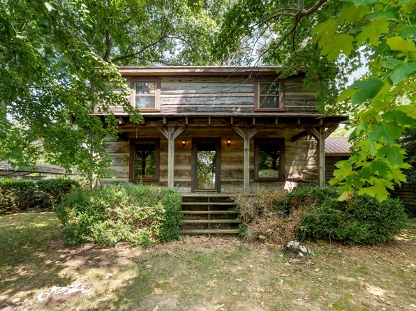 6336 S Lamont Rd, Orlinda, TN 37141