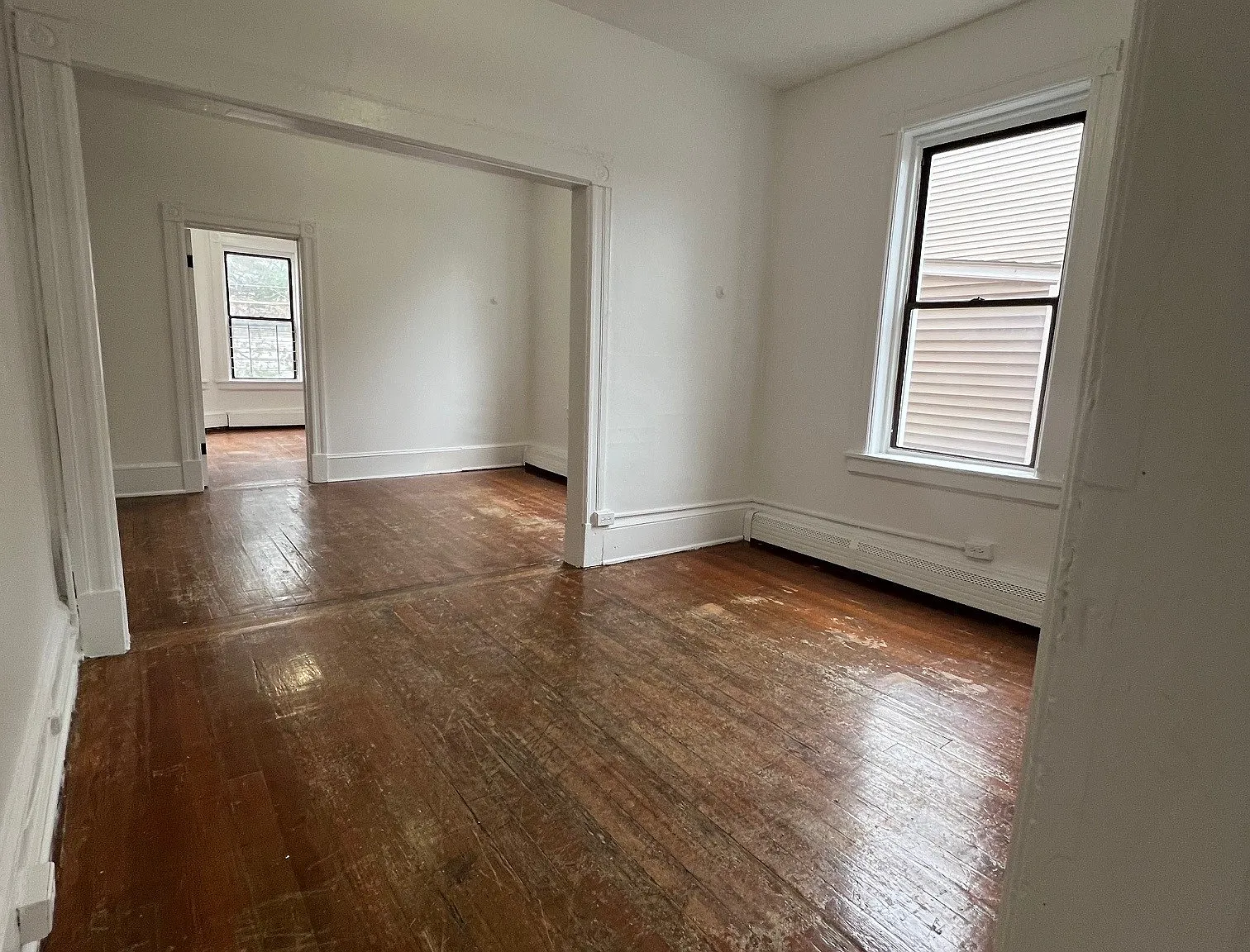 2 bed, 1000 sqft, $1,750 — Photo 2