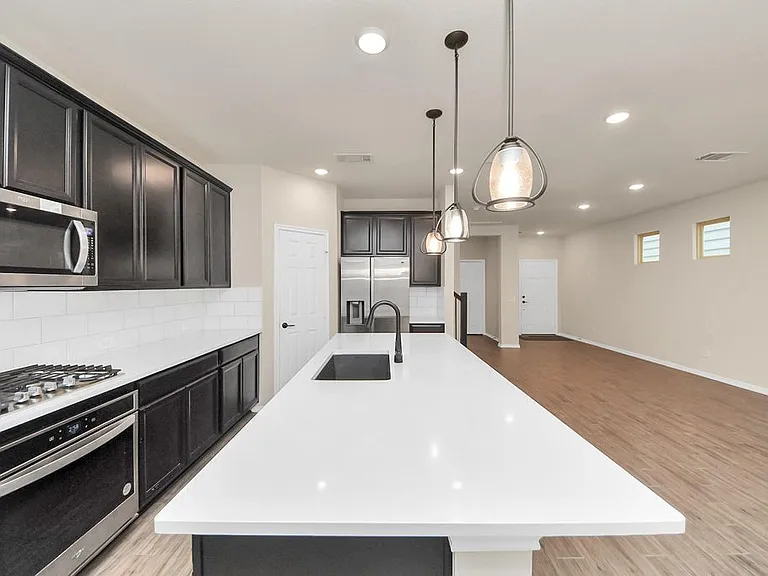 10325 Harmon Smith Dr — Photo 7
