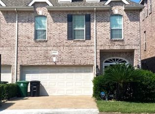 2806 Bering Dr, Houston, TX 77057