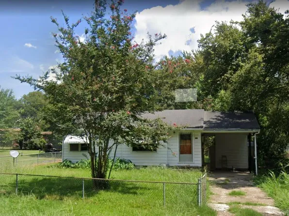 314 N 9th St, West Helena, AR 72390