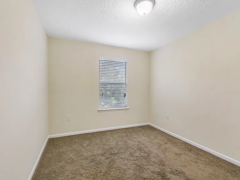 266 Moultrie Village Ln — Photo 25