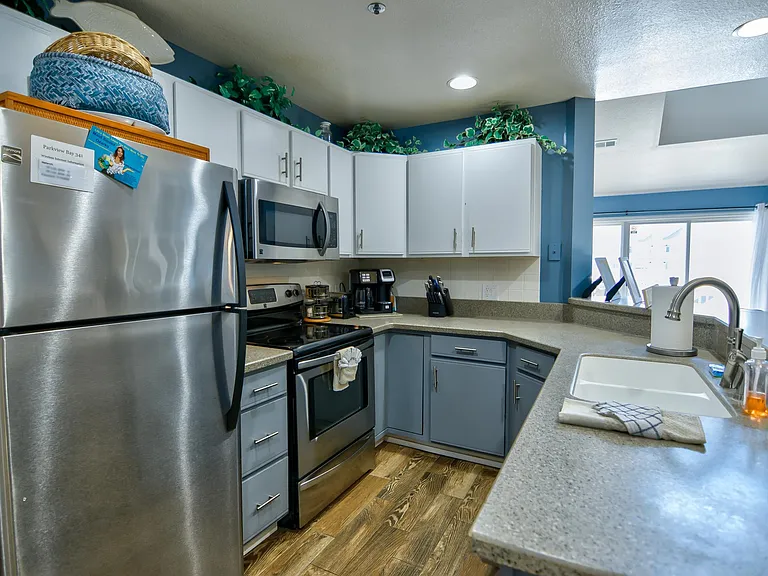 4800 Eagleview Dr #341 — Photo 13