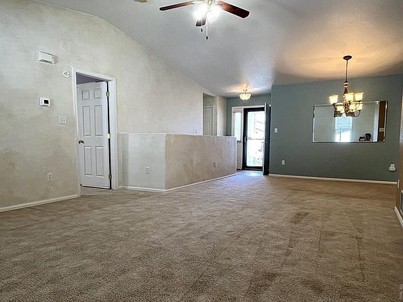 4th image of 1615 Horseshoe Pl