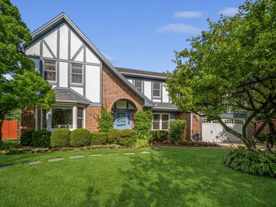 2240 Janet Dr, Glenview, IL, 60026