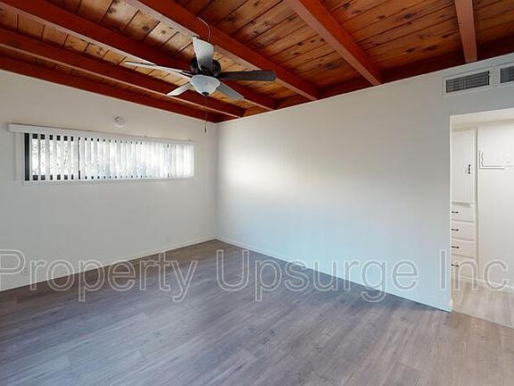 3rd image of 1018 West St #1018