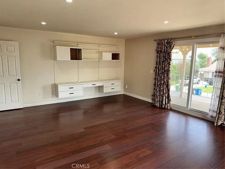 18577 Asuncion St — Photo 28