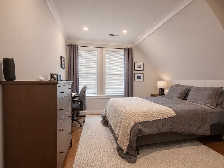 50 Quint Ave #3K — Photo 16