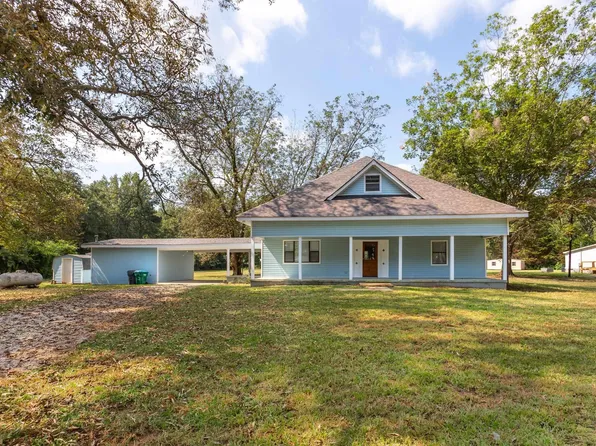 4061 Renfroe Rd, Talladega, AL 35160