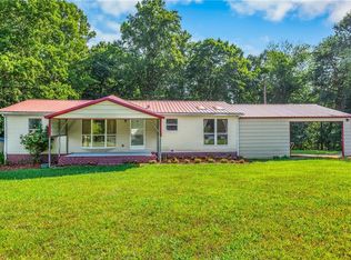 155 Lakefield Rd, Stokesdale, NC 27357