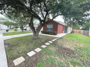 6526 Kestrel Ln, San Antonio, TX 78233