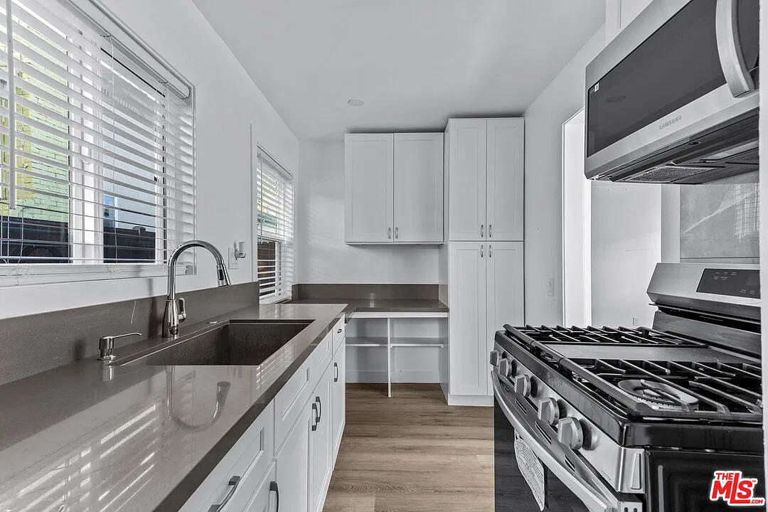 1 bed, 1.0 bath, 492 sqft, $2,450 — Photo 3