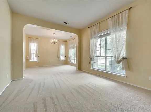 Formal living/dining room