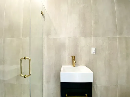 Rented by Doorway NYC, LLC | media 46