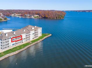 492 Regatta Bay Dr #3D, Lake Ozark, MO 65049