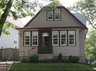 3377 N Bartlett Ave, Milwaukee, WI 53211