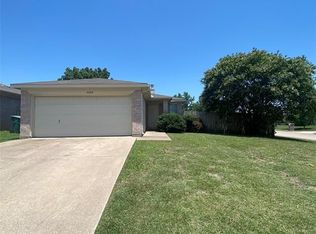 4249 Fernleaf Dr, Fort Worth, TX 76137