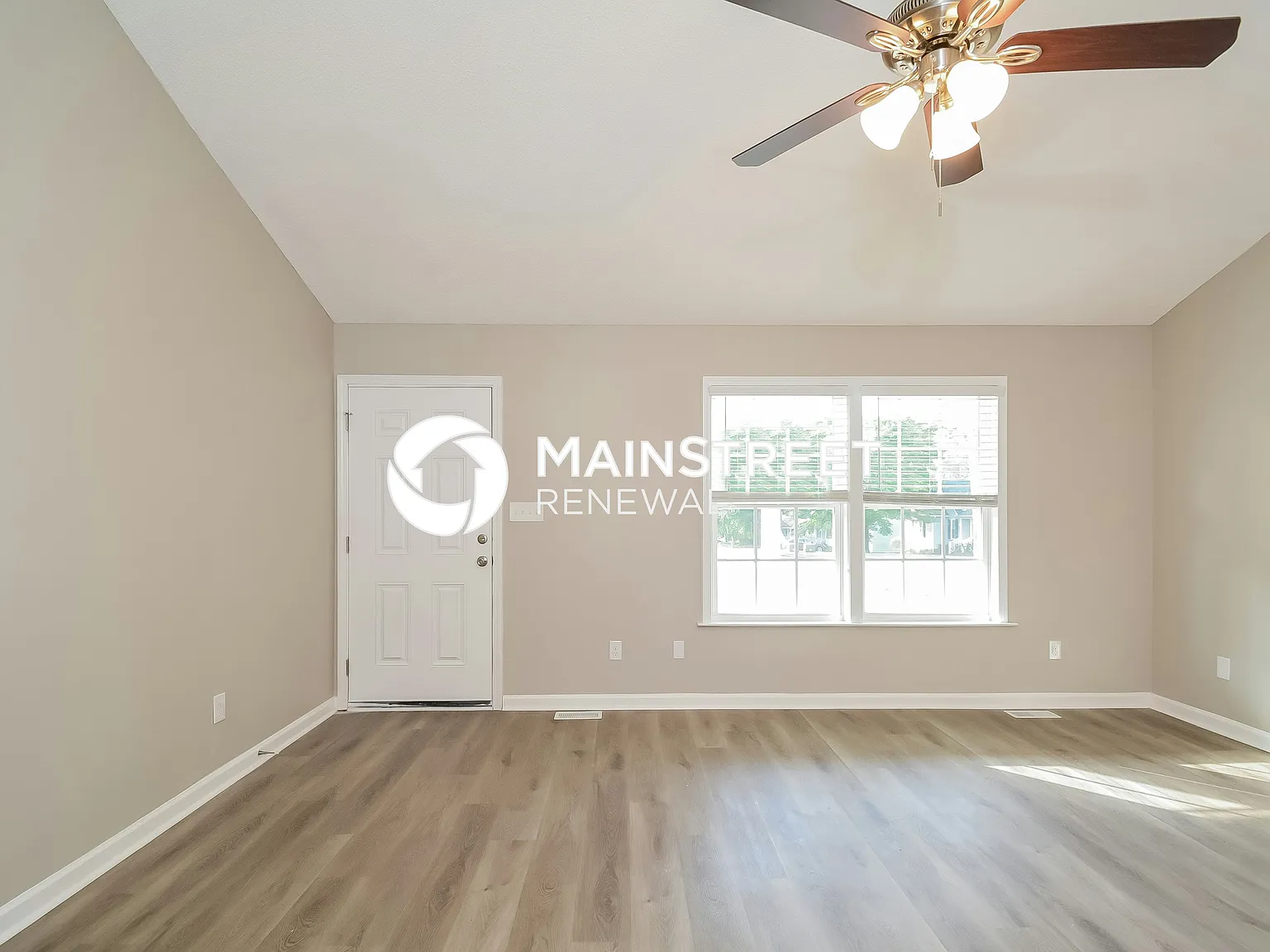 5101 Cottage Bluff Ln — Photo 3