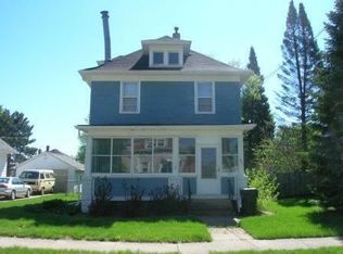 721 Denver St, Waterloo, IA 50702