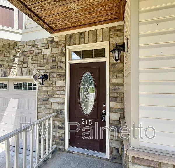 215 Emanuel Creek Dr — Photo 4