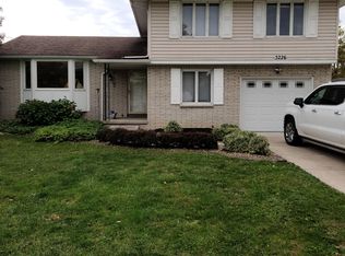 5226 E River Rd, Grand Island, NY 14072