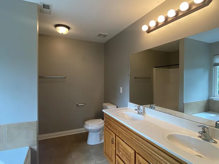 355 Vineland Place Dr — Photo 15