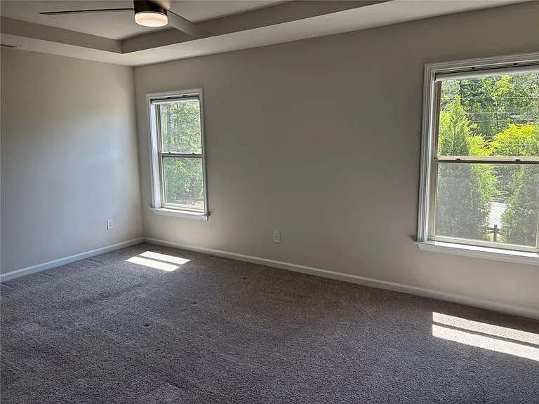 3667 Hidden Valley Cir — Photo 12