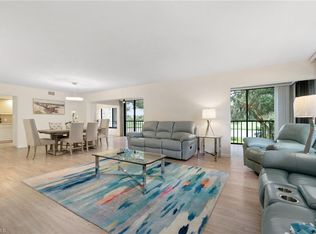 425 Wildwood Ln #425, Naples, FL 34105