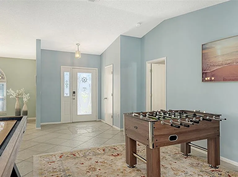 2246 Cork Oak St W — Photo 11
