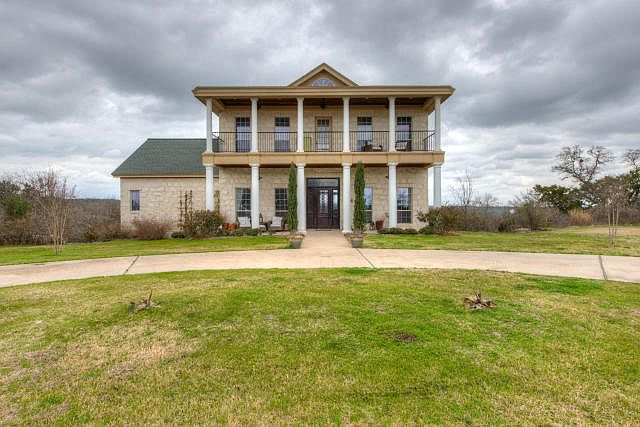 1st image of 8614 Nina Ln