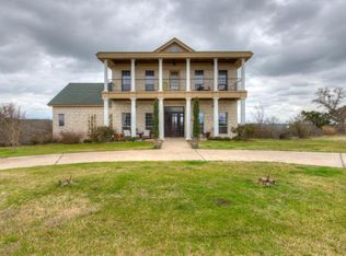 8614 Nina Ln, Jonestown, TX 78645