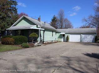 611 Emily Ave, Lansing, MI