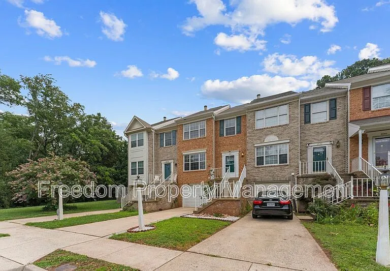 8644 Sanderling Dr — Photo 10