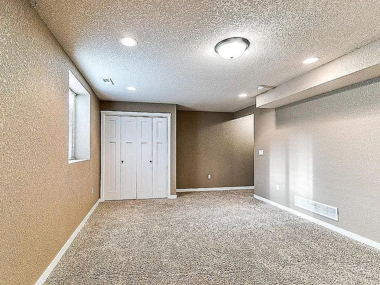 2909 SE Keystone Dr — Photo 17