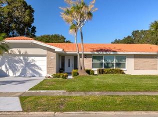 2150 Wateroak Dr N, Clearwater, FL 33764