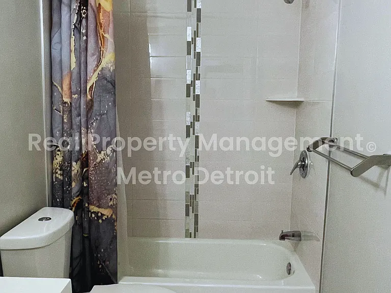 22148 Dante St #211 — Photo 14