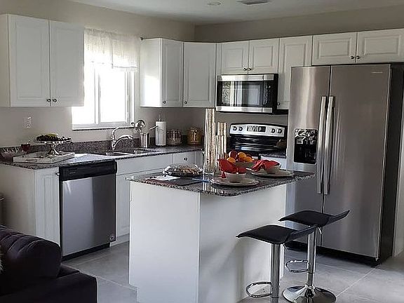 Model home picture