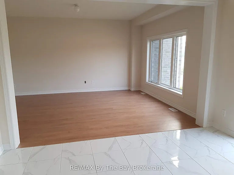 162 Allegra Dr — Photo 5