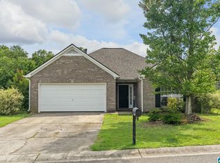 133 Renwick Ln, Calera, AL 35040