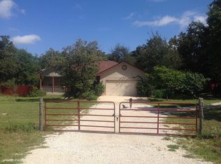 164 Grey Stone, Poteet, TX 78065