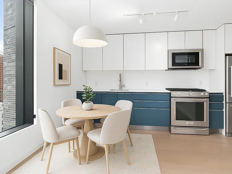415 Red Hook Ln #6H — Photo 1